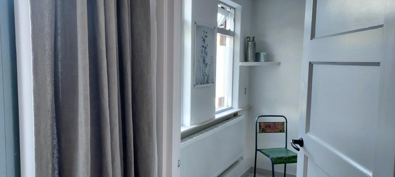 B En B Sluisje 1818 *